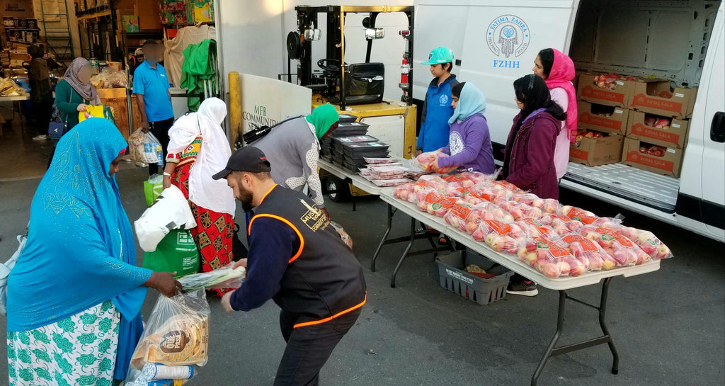 Vancouver, Canada - Honoring URS/Union Sharif of Mawlana Shaykh Adnan Qabbani Qutub ul Aqtab ق ع by Distributing Rescued Fresh Meat, Fish, Produce & Bakery Products to Families in Need at Muslim Food Bank