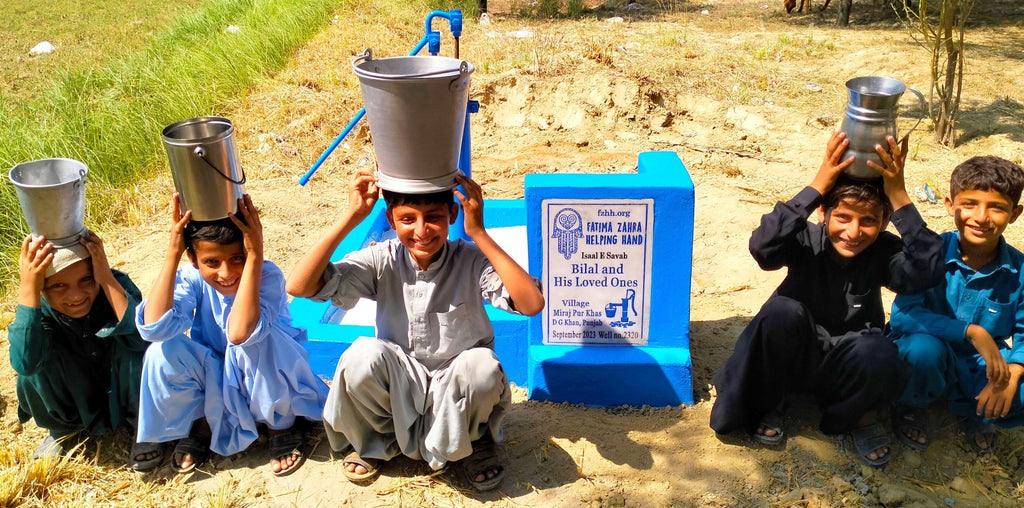 Punjab, Pakistan – Bilal and his Loved Ones – FZHH Water Well# 2320