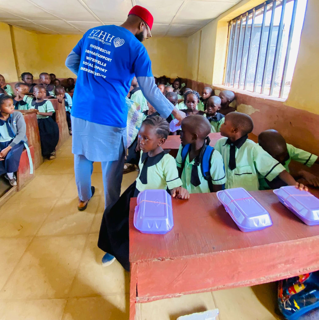 Abuja, Nigeria - Participating in Mobile Food Rescue Program by Distributing 206+ Freshly Prepared Hot Meals to Less Privileged School Children at Local Community's Internally Displaced Persons Camp