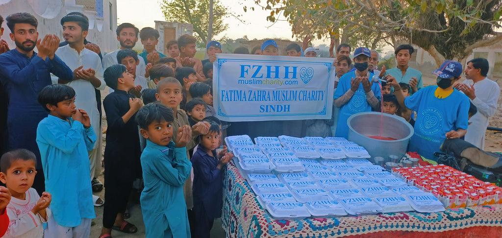 Sindh, Pakistan - Ramadan Day 10 - Participating in Month of Ramadan Appeal Program & Mobile Food Rescue Program by Distributing Freshly Made Iftari Meals & Juices to 100+ Less Privileged People
