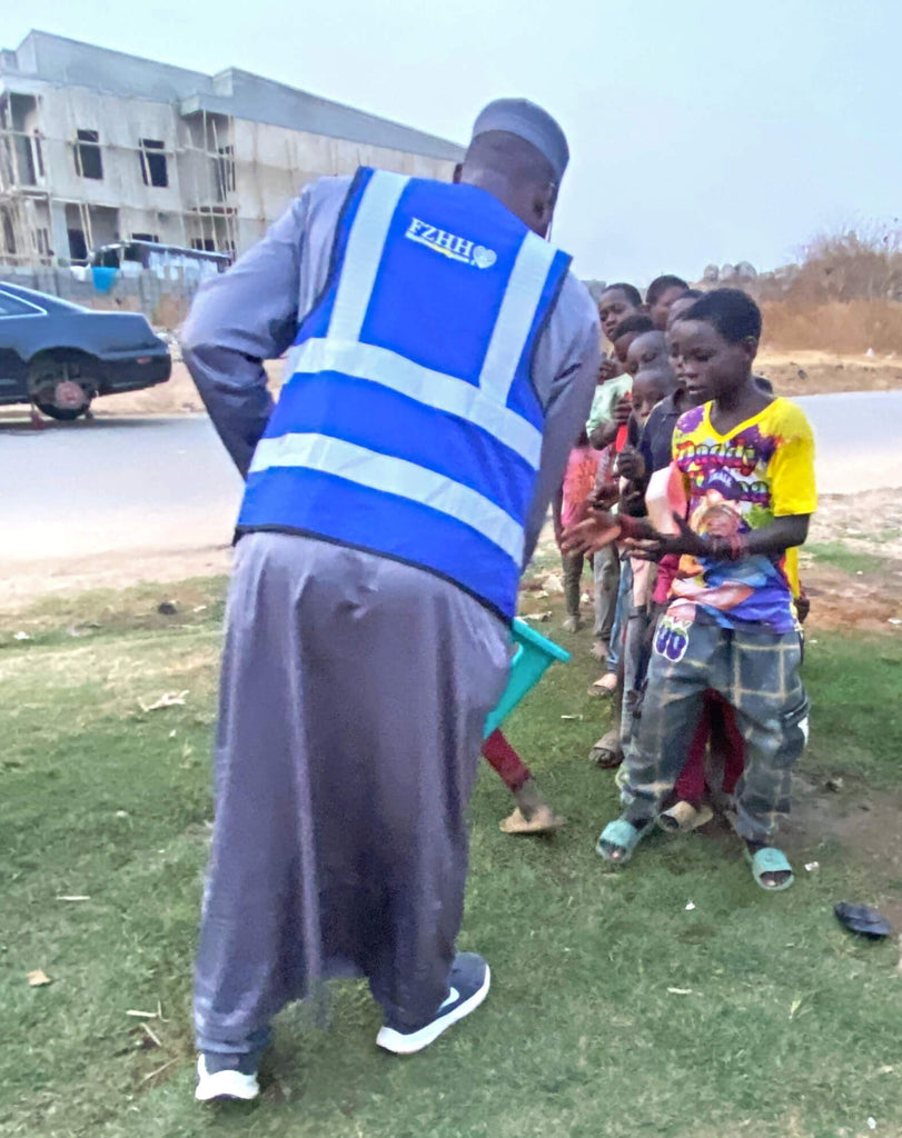 Abuja, Nigeria - Ramadan Day 16 - Participating in our Month of Ramadan Appeal Program by Preparing, Packaging & Distributing Hot Iftar Meals to 60+ Less Privileged Children & Adults