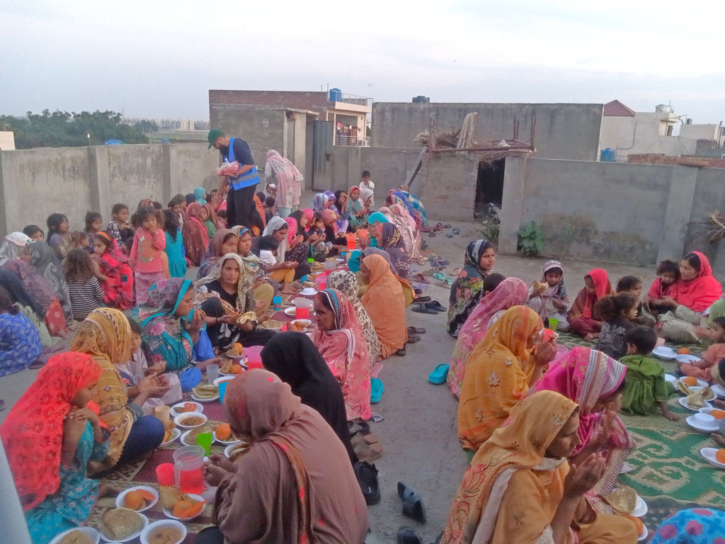 Lahore, Pakistan - Ramadan Day 17 - Participating in Our Month of Ramadan Appeal Program by Serving Blessed Iftar & Hot Meals with Cold Drinks to 150+ Less Privileged Children & Adults