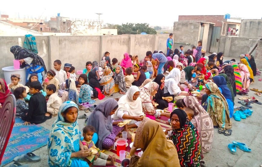 Lahore, Pakistan - Ramadan Day 23 - Participating in Our Month of Ramadan Appeal Program by Serving Blessed Iftar & Hot Meals with Cold Drinks to 150+ Less Privileged Children & Women