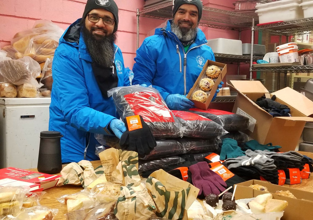 Honoring URS of Beloved Sayyiditina Fatima az Zahra (as) by Distributing Essential Winter Accessories & Food Bags – CAN