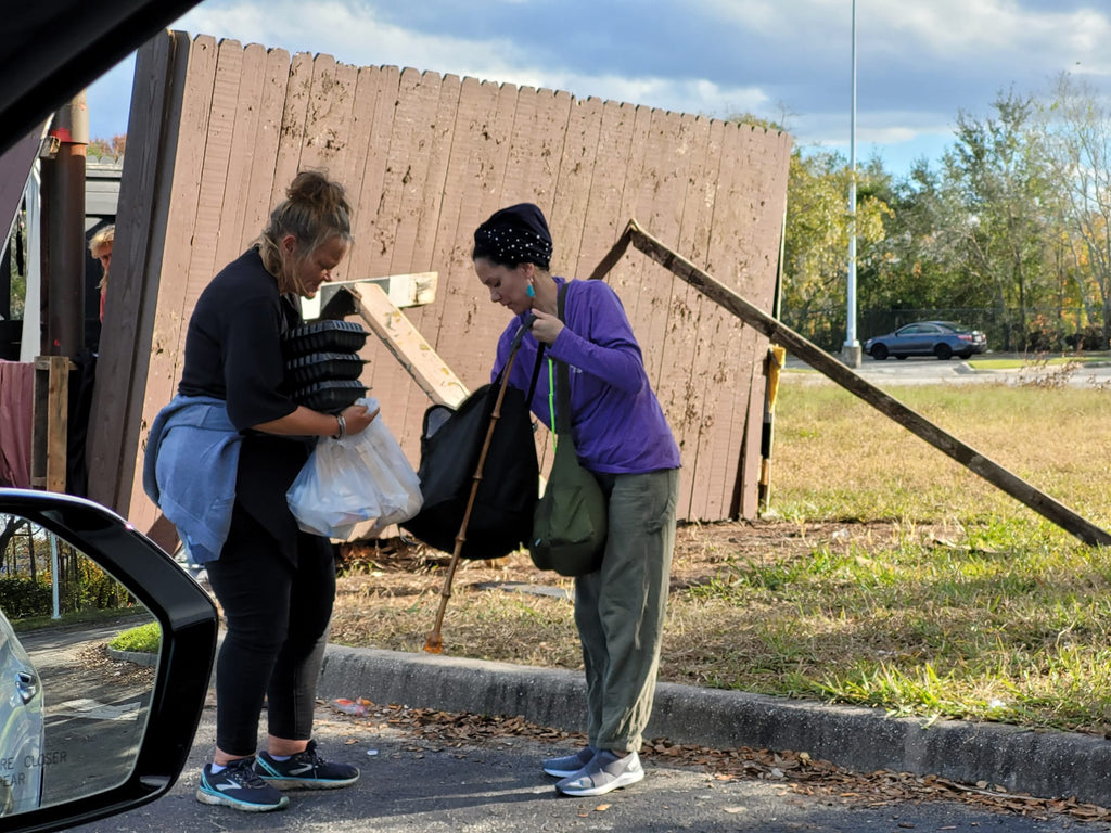 Orlando, Florida - Participating in Mobile Food Rescue Program by Distributing Hot Meals & Bakery Pastries to Local Community's Homeless & Less Privileged People