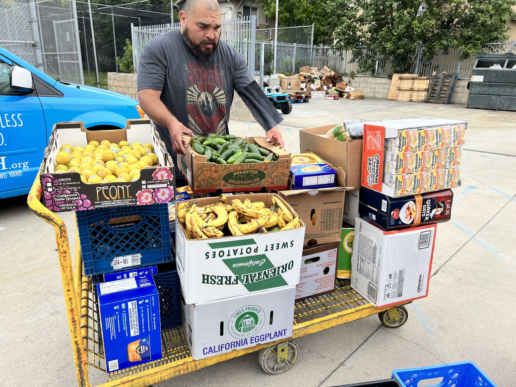 Los Angeles, California - Participating in Mobile Food Rescue Program by Rescuing & Distributing 300+ lbs. of Fresh Fruits, Vegetables & Essential Groceries to Local Community's Breadline Serving Less Privileged Families