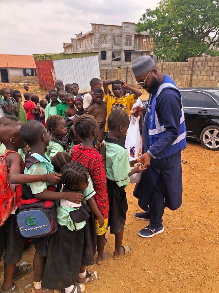 Abuja, Nigeria - Ramadan Day 14 - Participating in Month of Ramadan Appeal Program & Orphan Support Programs by Distributing Blessed 30 Day Ramadan Ration Kits for Suhoor & Iftar to 5+ Disabled Families & Goodie Bags to 102+ School Children