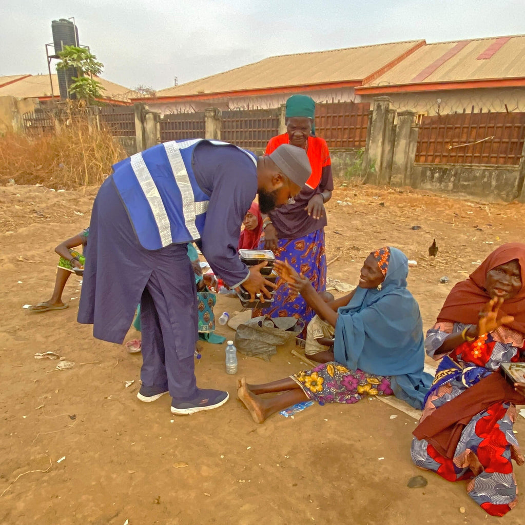 Abuja, Nigeria - Ramadan Day 14 - Participating in our Month of Ramadan Appeal Program by Preparing, Packaging & Distributing Hot Iftar Meals to 50+ Less Privileged Children & Adults