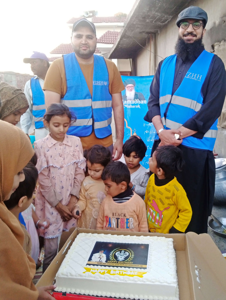 Lahore, Pakistan - Ramadan Day 20 - Participating in Our Month of Ramadan Appeal Program by Serving Blessed Iftar & Hot Meals with Cold Drinks to 150+ Less Privileged Children & Adults