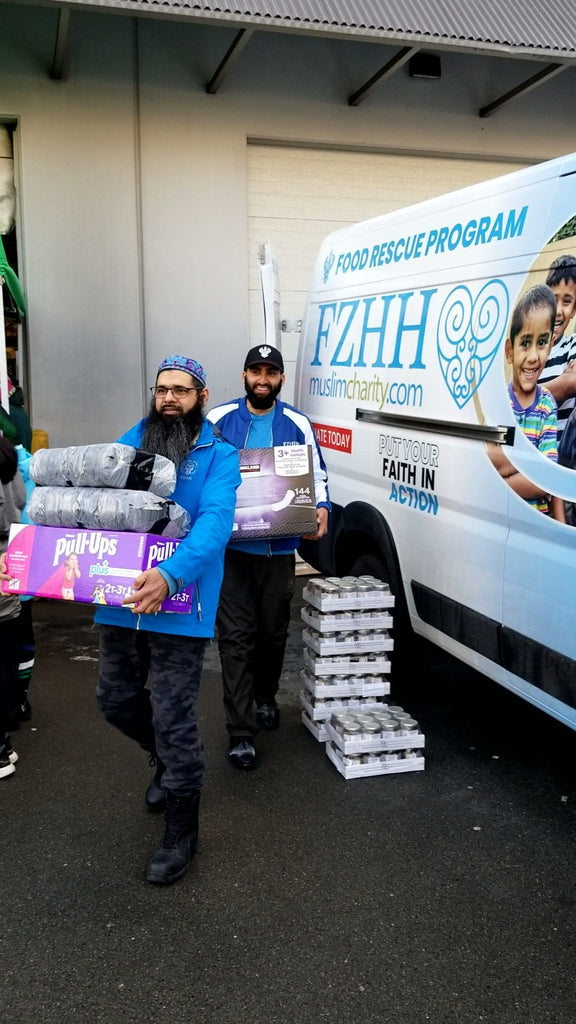 Vancouver, Canada - Participating in Mobile Food Rescue Program by Rescuing & Distributing Fresh Produce, Bakery Items & Essential Groceries to 250+ Families at Local Community's Muslim Food Bank