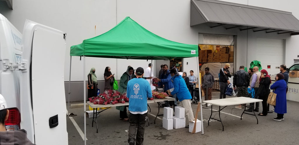 Vancouver, Canada - Participating in Mobile Food Rescue Program by Distributing Essential Groceries to 300+ Families at Local Community's Muslim Food Bank