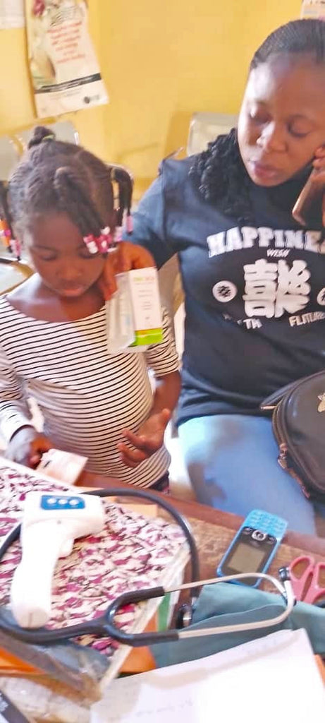 Abuja, Nigeria - Participating in Pediatric Medical Outreach Program & Mobile Food Rescue Program by Distributing Anti-Malaria & Anit-Typhoid Medications and Administration Supplies to 100s of Babies & Children at Local Health Center