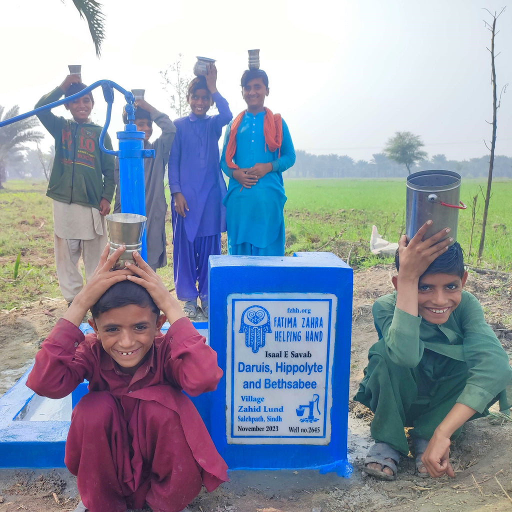 Sindh, Pakistan – Daruis, Hippolyte and Bethsabee – FZHH Water Well# 2645