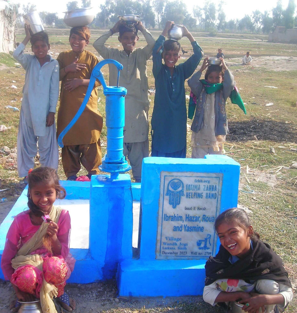 Sindh, Pakistan – Ibrahim, Hazar, Roua and Yasmine – FZHH Water Well# 2709