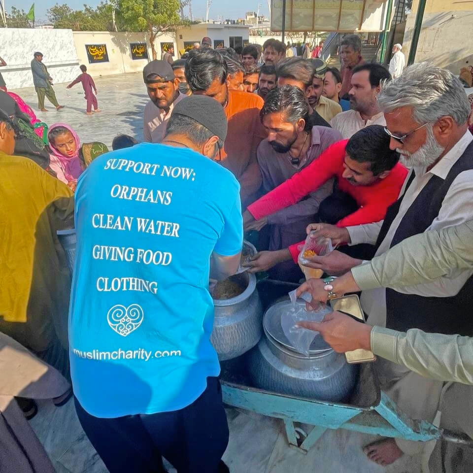 Karachi, Pakistan - Participating in Mobile Food Rescue Program by Serving Hot Biryani Meals to 150+ Less Privileged Children & Adults at Local Community's Holy Shrine