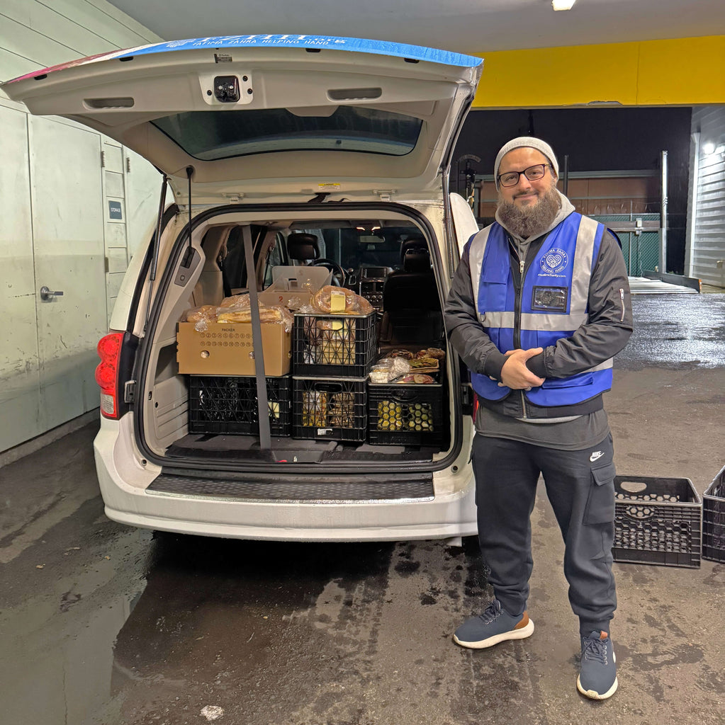 Oakland, California - Participating in Mobile Food Rescue Program by Rescuing & Distributing 600+ lbs. of Fresh Deli Meals, Fruits, Vegetables & Bakery Items with Desserts & Chocolates to Local Community's Homeless Encampments