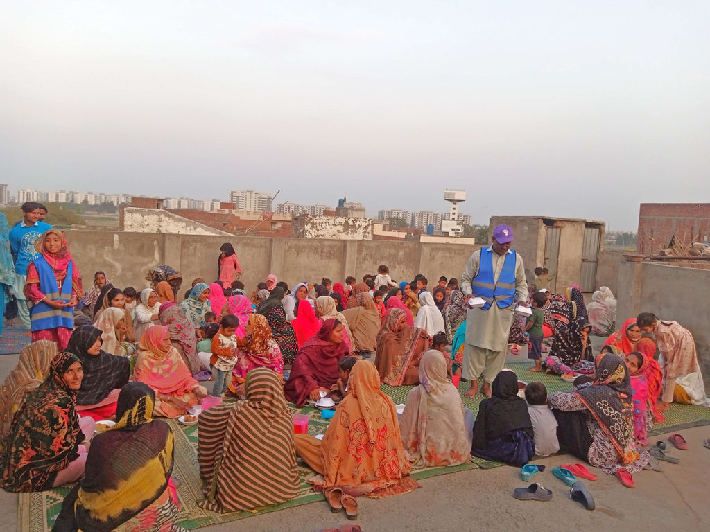 Lahore, Pakistan - Ramadan Day 21 - Participating in Our Month of Ramadan Appeal Program by Serving Blessed Iftar & Hot Meals with Cold Drinks to 150+ Less Privileged Children & Adults