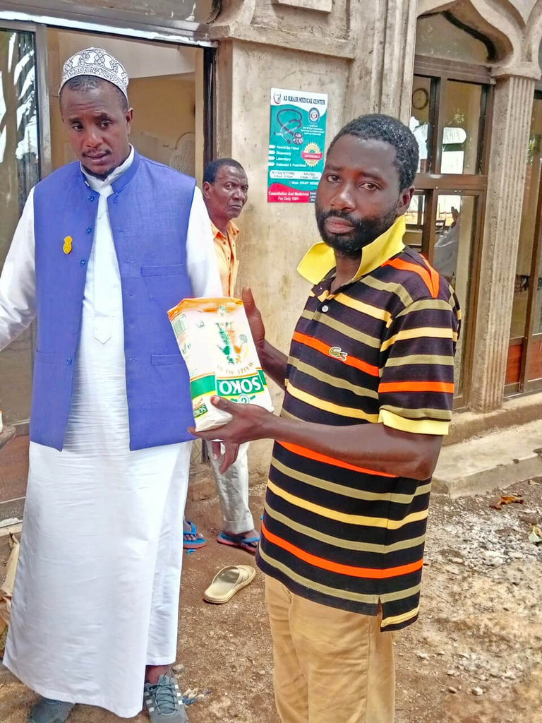 Nairobi, Kenya - Participating in our Month of Ramadan Appeal Program by Distributing Blessed 30 Day Ramadan Ration for Suhoor & Iftar to 50+ Less Privileged Families