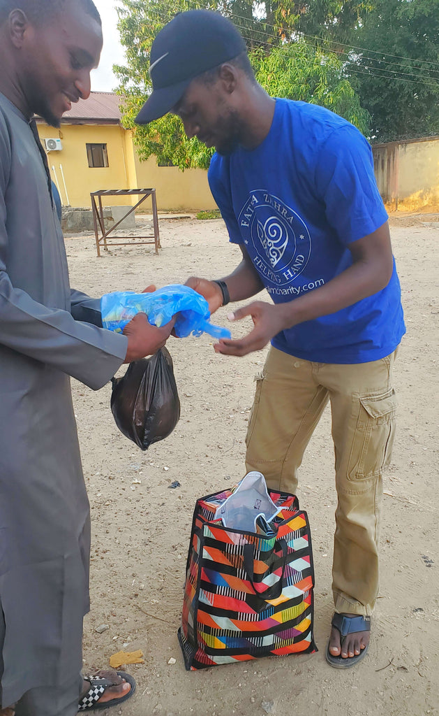 Nassarawa, Nigeria - Participating in Our Mobile Food Rescue Program by Distributing Goodie Bags Filled with Essential Foods to 30+ Less Privileged Students