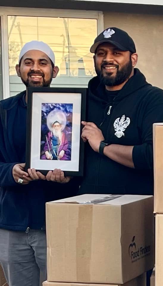 Honoring URS Mubarak of Sultanul Awliya Mawlana Shaykh Nazim (Q) by Securing 81+ Boxes of Food in FZHH Mobile Relief Van – LA