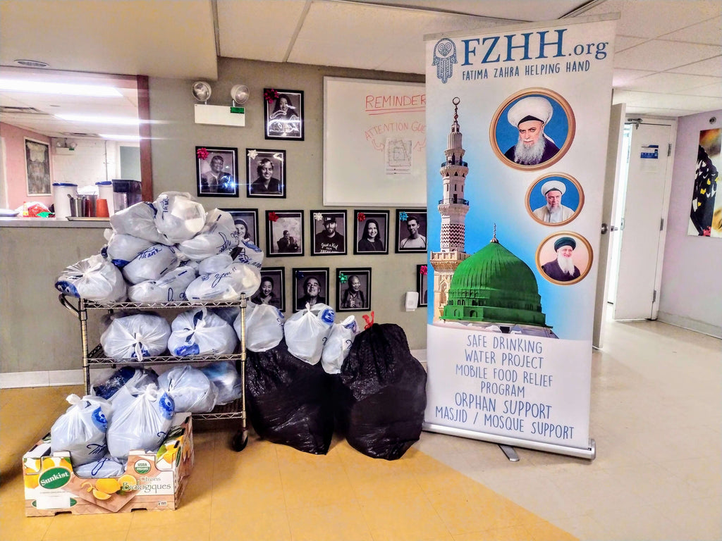 Chicago, Illinois - Participating in Mobile Food Rescue Program by Distributing 150+ Winter Kits & Hot Meals to Local Community's Homeless Shelters