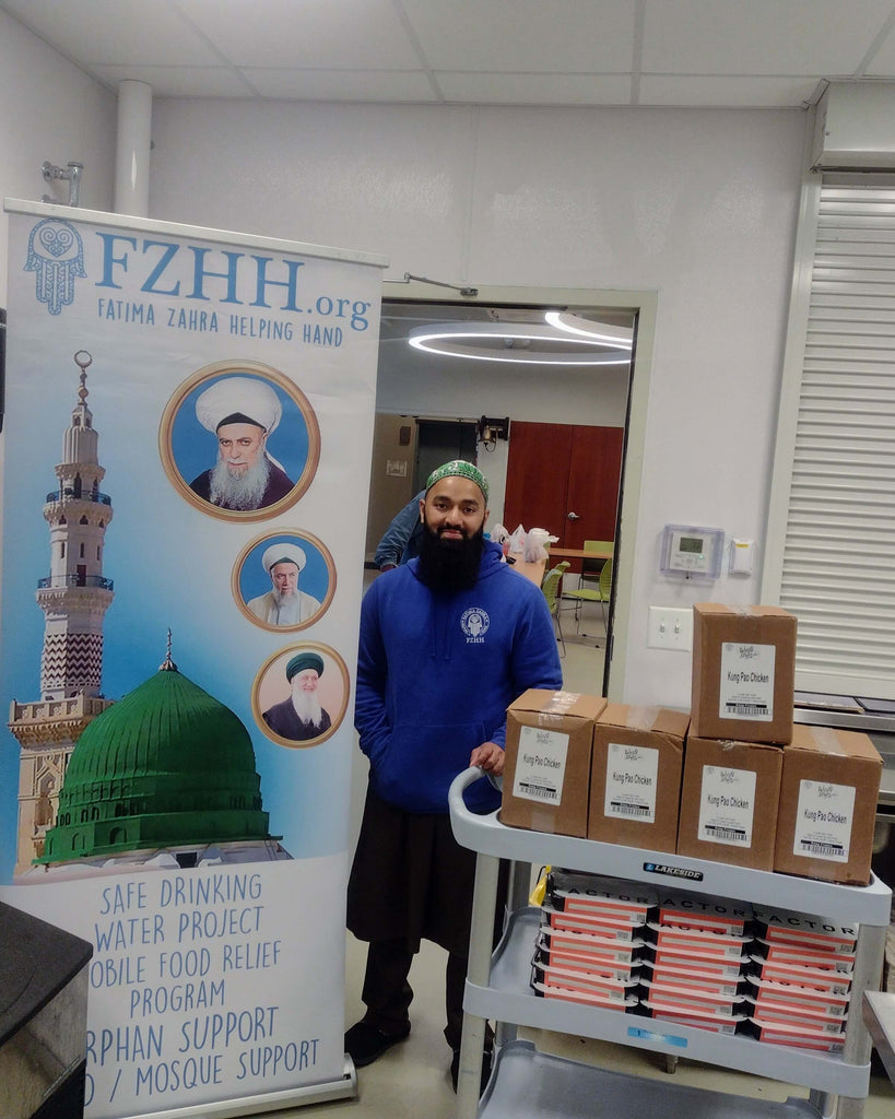 Chicago, Illinois - Honoring the Holy Shahadat (Witnessing) of Amer l-Mumineen Sayyidina Umar al-Farouq ع & Holy Wiladat (Birthday) of Mawlana Khas Muhammad Shirwani ق ع by Distributing 600+ Prepared Meals to City Mosque & Community's Homeless Shelters