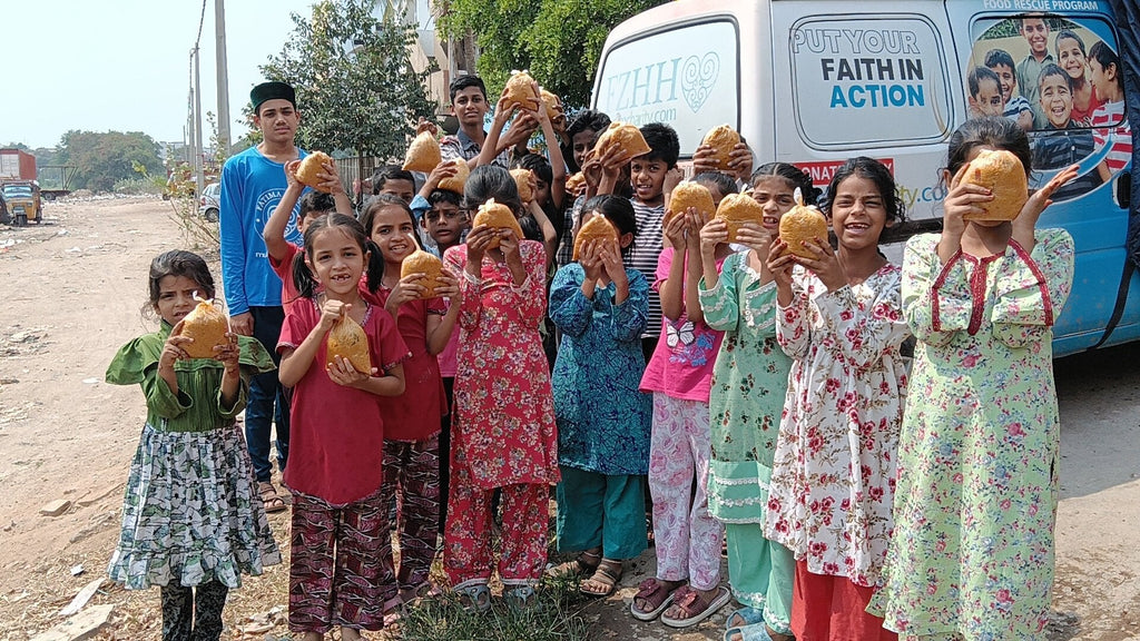 Food Distribution Activity in Hyderabad, India - Apr 16, 2026