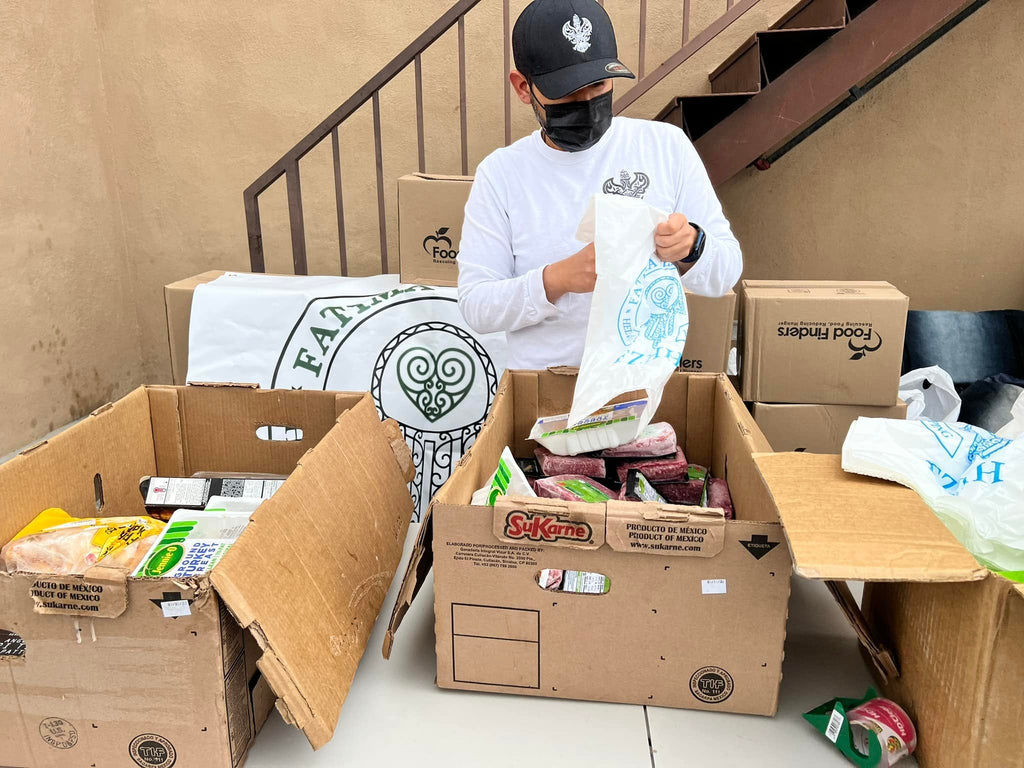 Expressing Gratitude for Shaykh's Teachings Teachings by Distributing Essential Groceries to Families at Muslim Community Center – LA